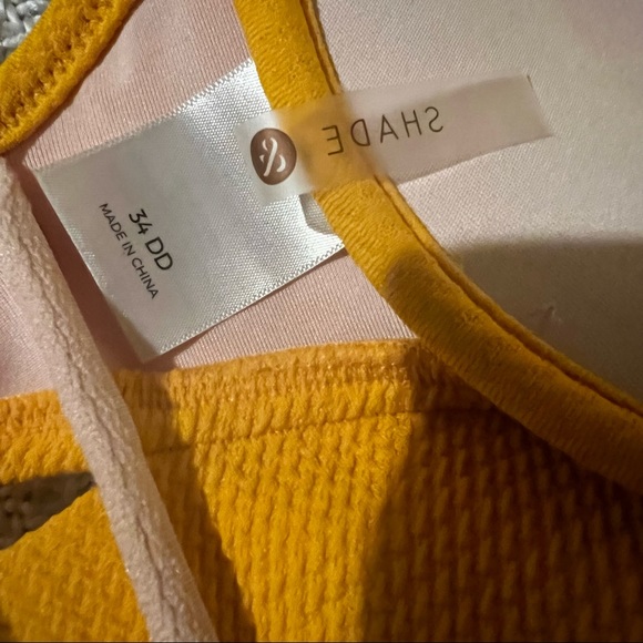 Shade & Shore Yellow Bikini Top Size 34DD - Picture 3 of 4